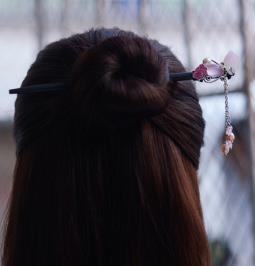 Oriental Carp Chinese Hairpin