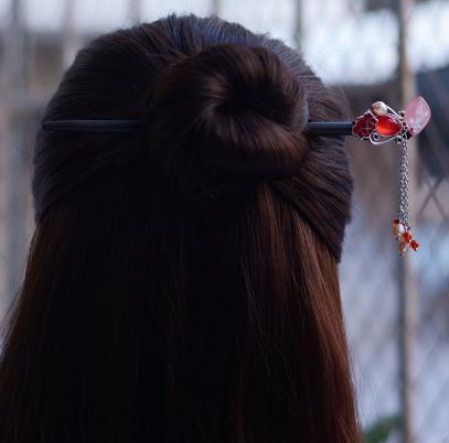 Oriental Carp Chinese Hairpin