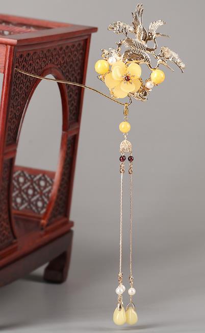 Oriental Carp Chinese Step Shake