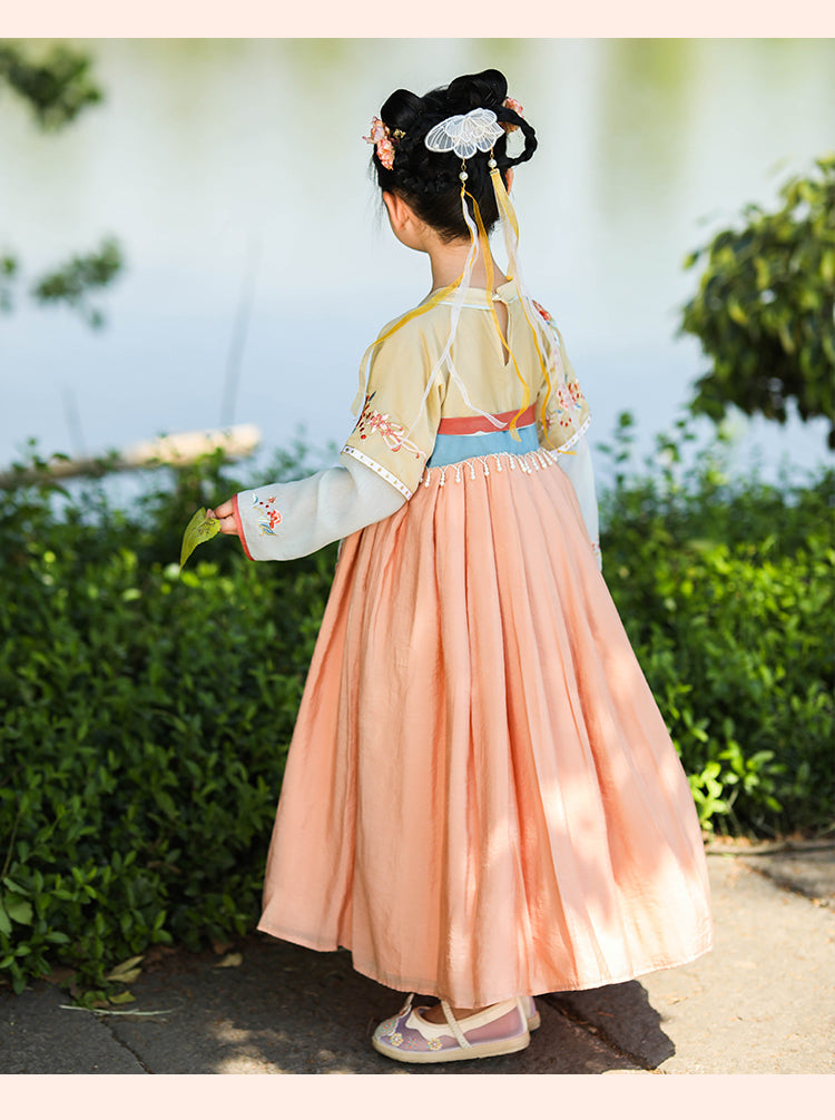 Oriental Carp Chinese Clothing