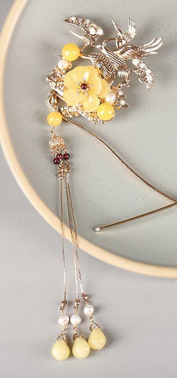 Oriental Carp Chinese Step Shake